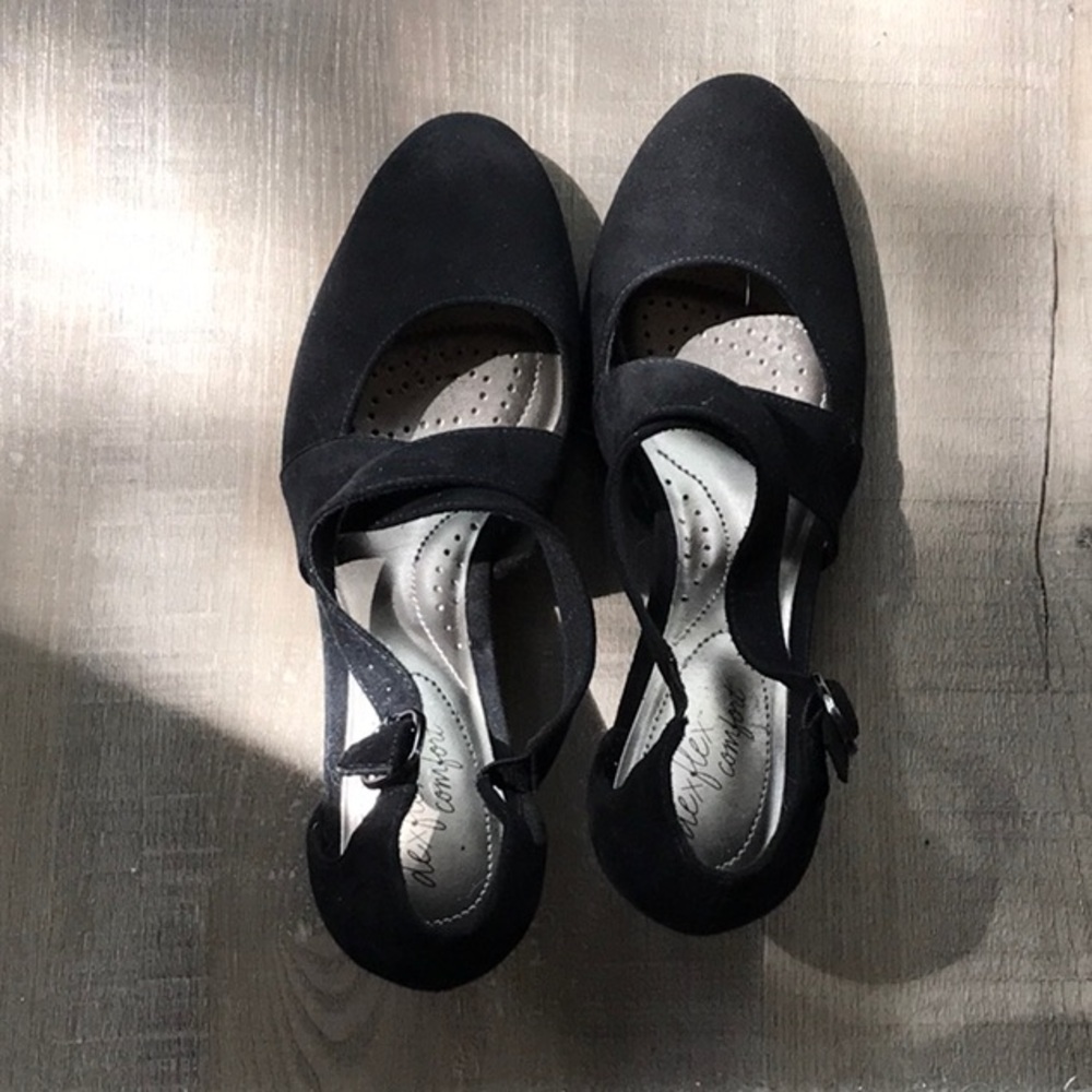 High heel shoes